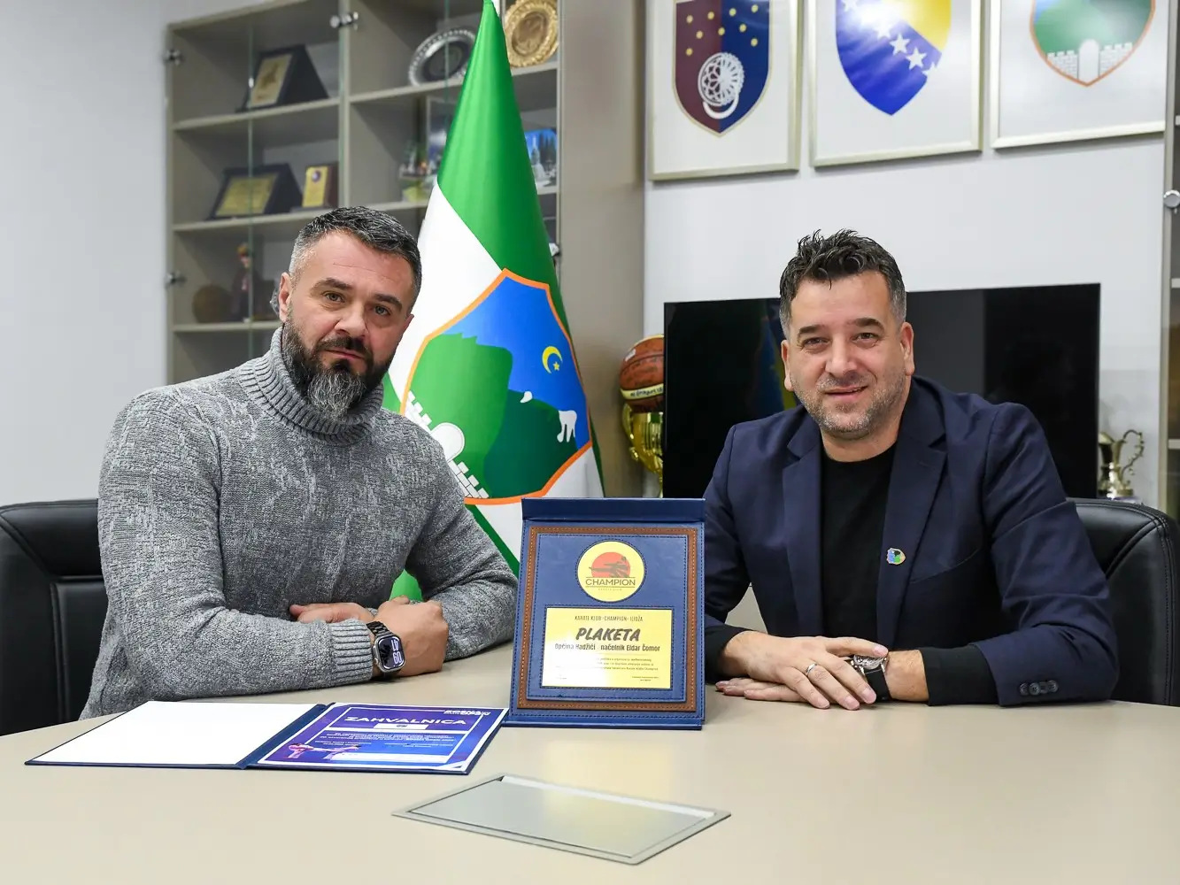 Načelniku Eldaru Čomoru uručena zahvalnica za podršku Bosna Open-u
